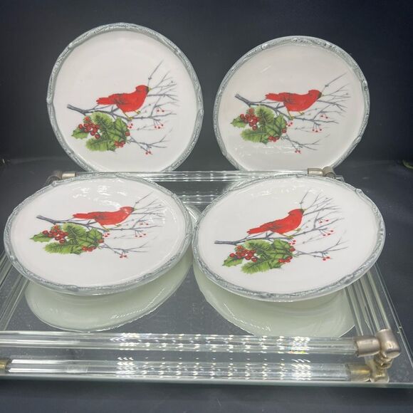 Winter Cardinal by GLOBAL DESIGN CONNECTIONS set of 4 Appetizer Plates - Picture 2 of 4